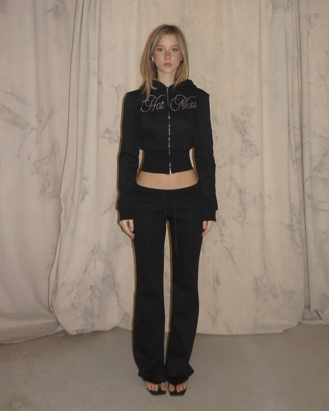 Толстовка 1SWS/020391-999 Look Online