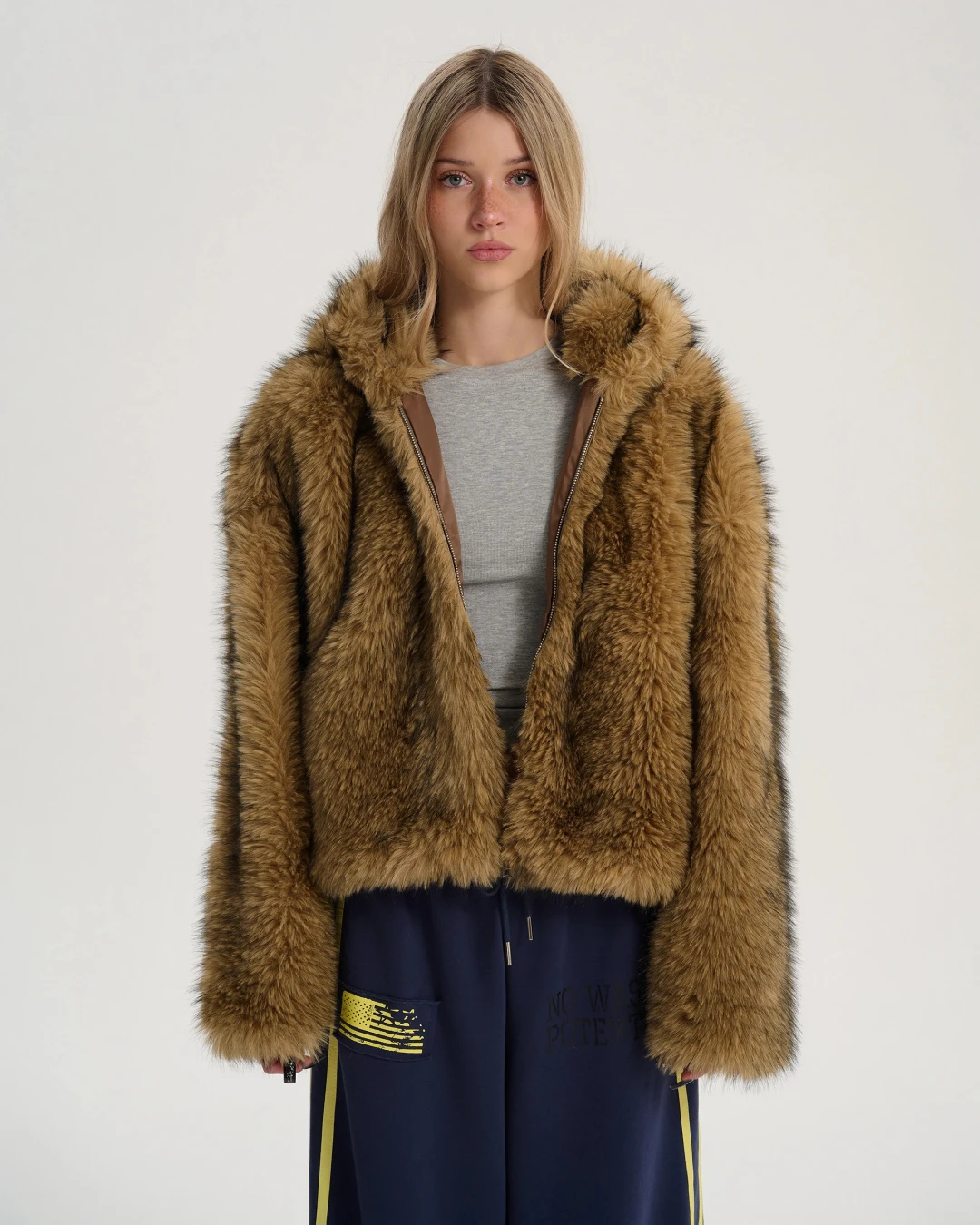 Шуба 1OOF/020059-700 Look Online
