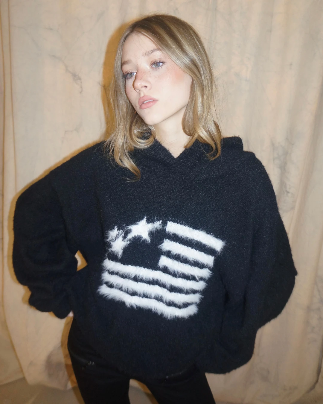 Худи 1SWH/020320-999 Look Online